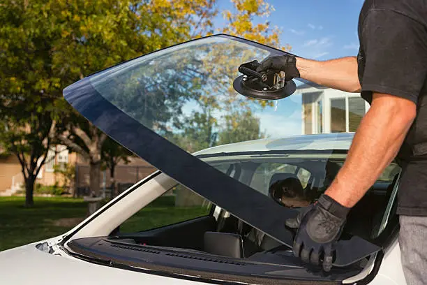 Process of Car Windshield Replacement