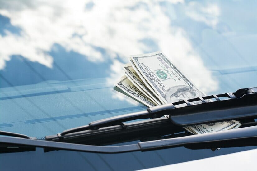 Tips to Save Money on Windshield Replacement