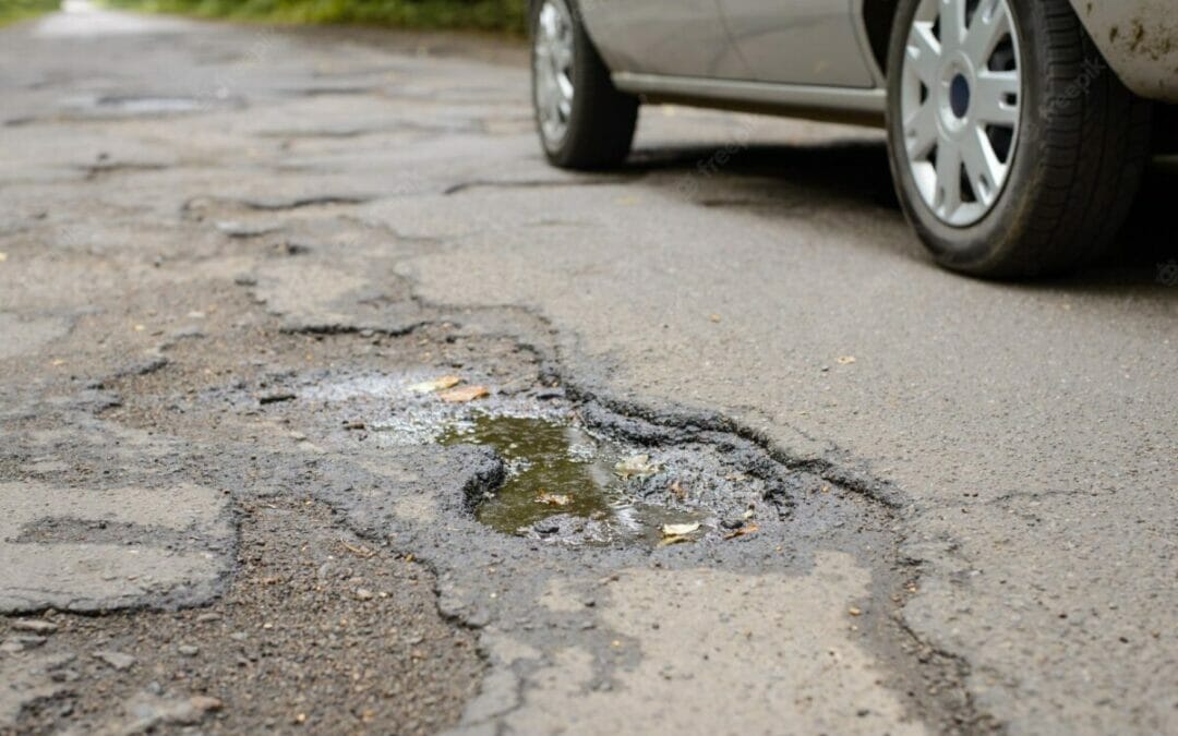 How Can Potholes Damage Car Windscreen?