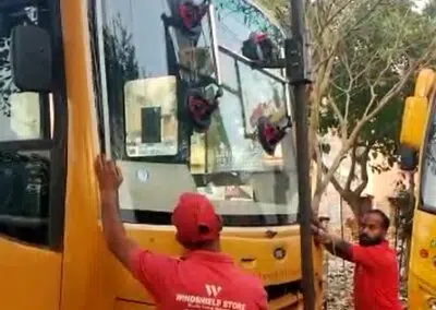 Bus windshield replacement